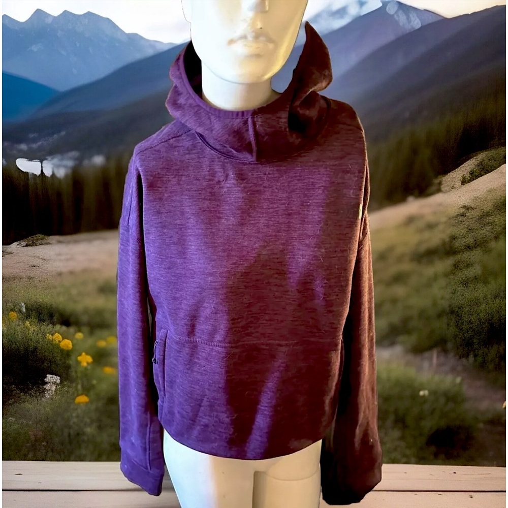 THE NORTH FACE ‘Canyonlands’ Crop Hoody Pullover. Sweatshirt. Blackberry Wine.